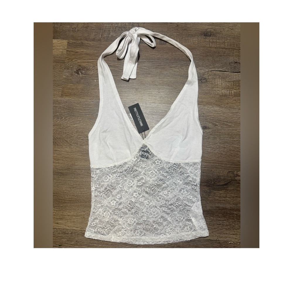 NWT PrettyLittleThing Women's Cute Laced Top